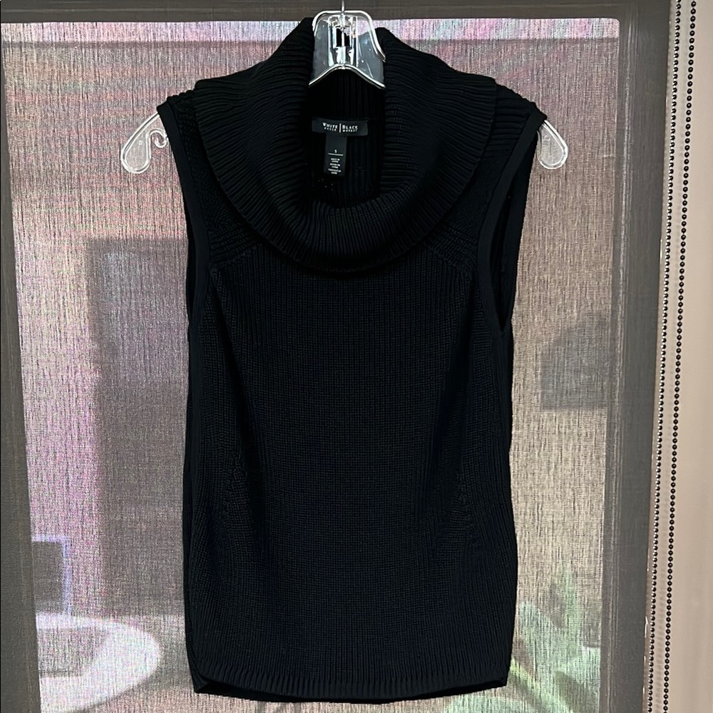 WHBM Women's Black Sleeveless Sweater